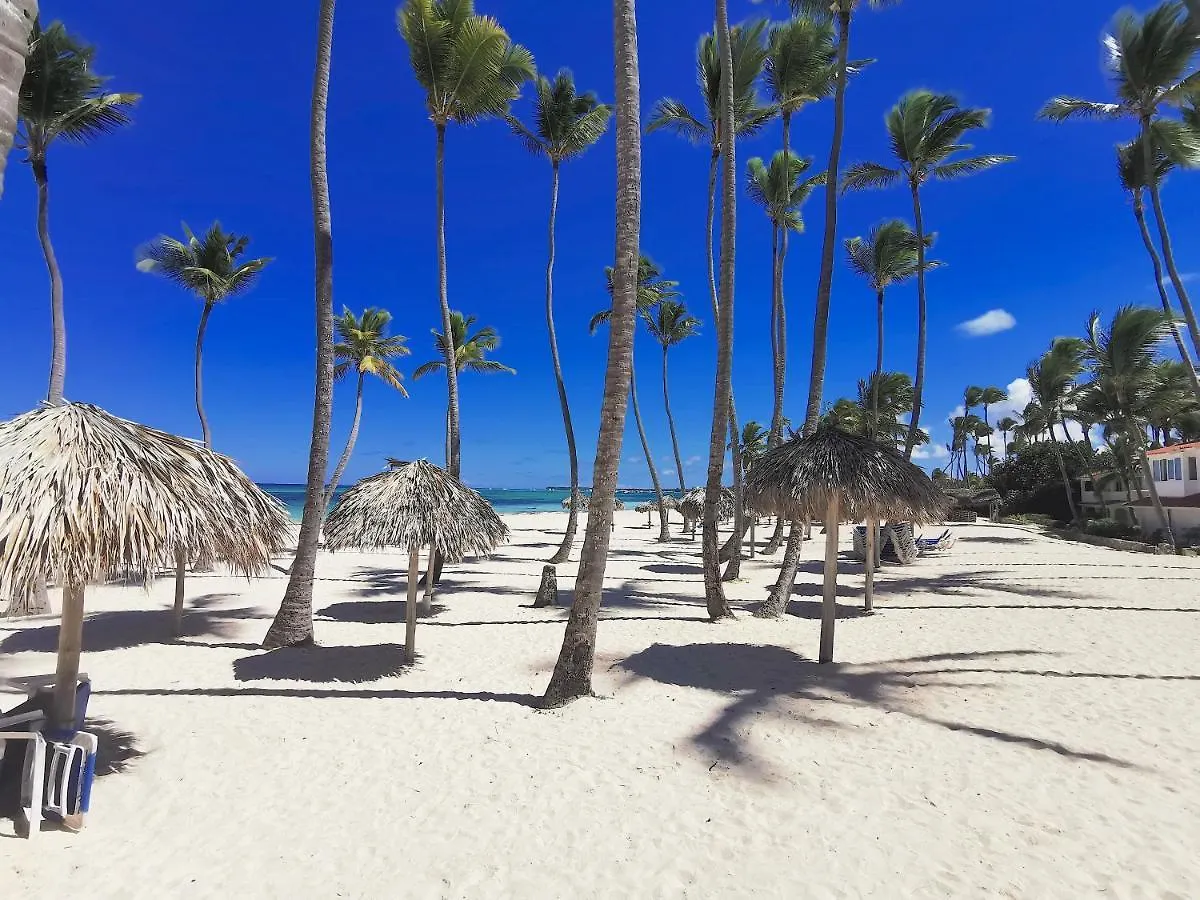 Los Corales Villa 2 Bedrooms - Swimming Pool Wifi Bbq Parking Punta Cana