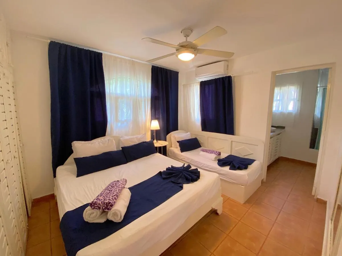 Los Corales Villa 2 Bedrooms - Swimming Pool Wifi Bbq Parking Punta Cana
